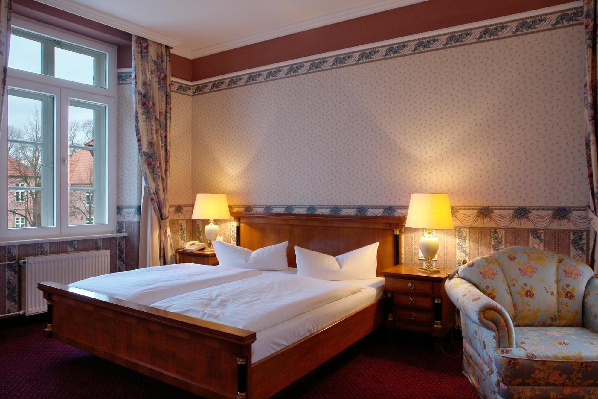 Hotel De Weimar Ludwigslust Extérieur photo