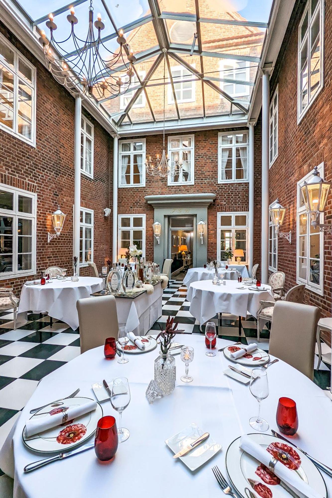 Hotel De Weimar Ludwigslust Extérieur photo