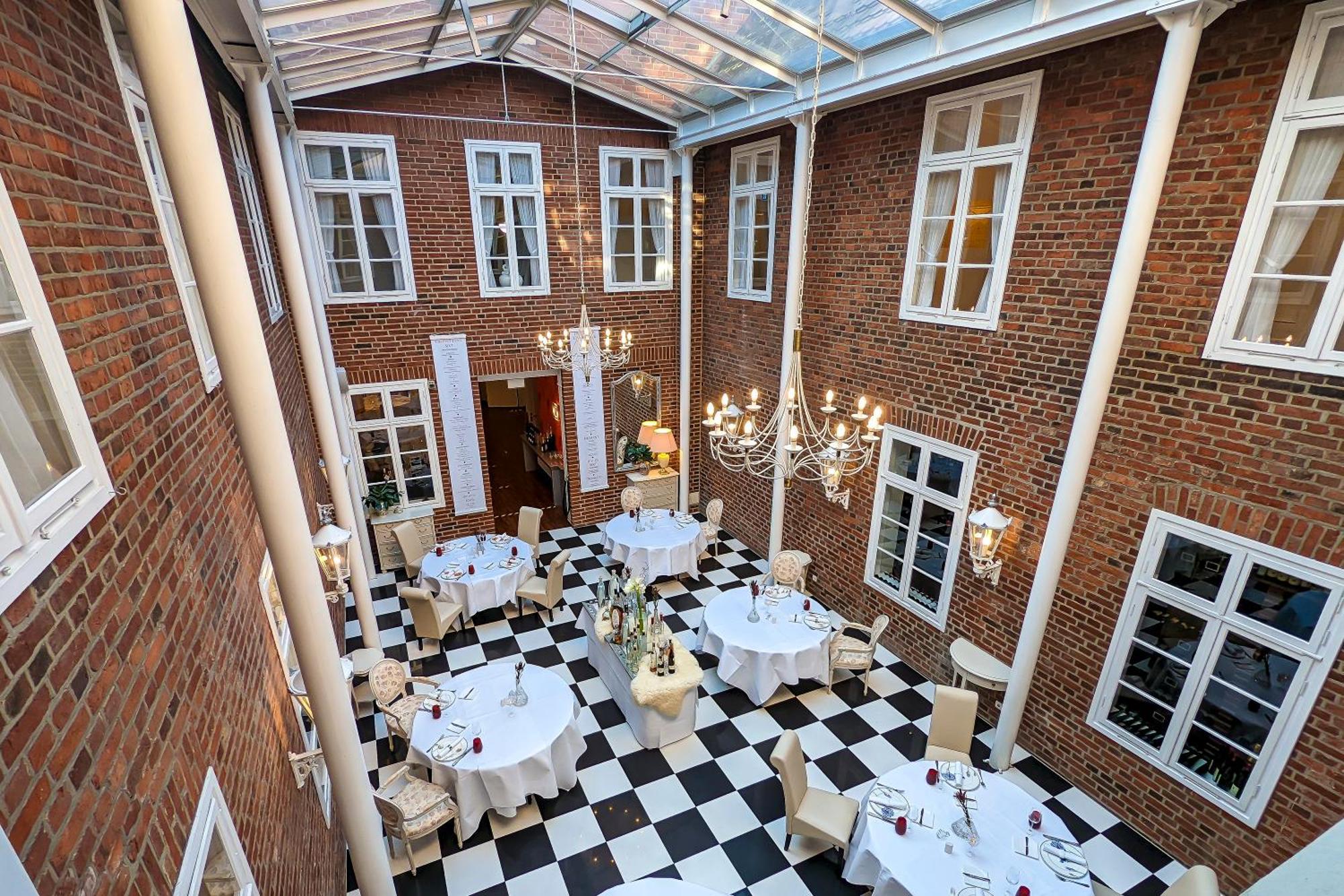 Hotel De Weimar Ludwigslust Extérieur photo